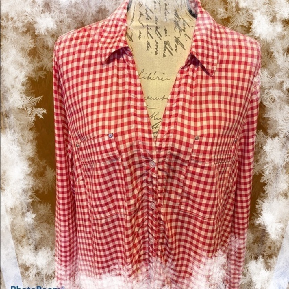 JONES NEW YORK FRONT TIE BUTTON DOWN BLOUSE